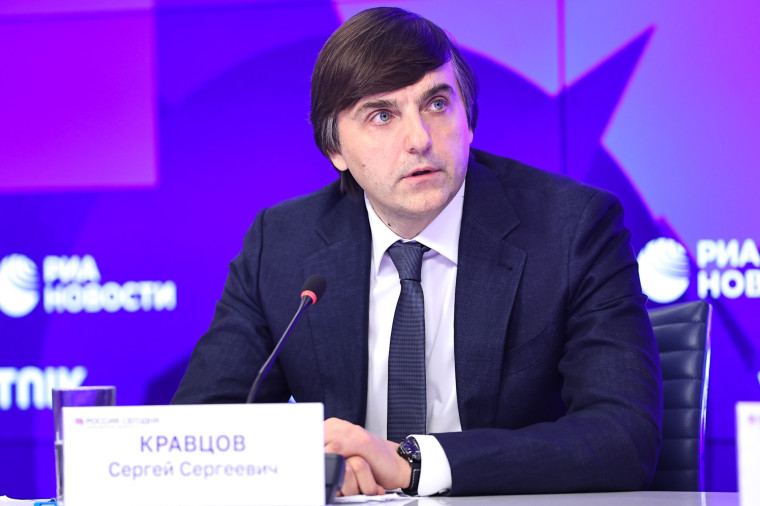 Сергей Кравцов: «Основной период ЕГЭ-2025 прошел на высоком организационном уровне и без серьезных нарушений».